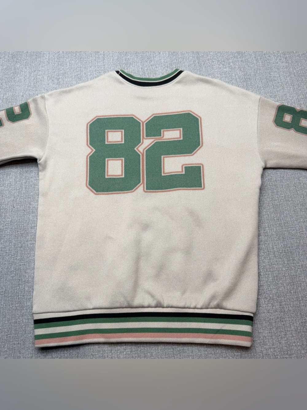Buc-ees Beaver Logo Varsity Graphic Sweatshirt - Picture 7 of 9